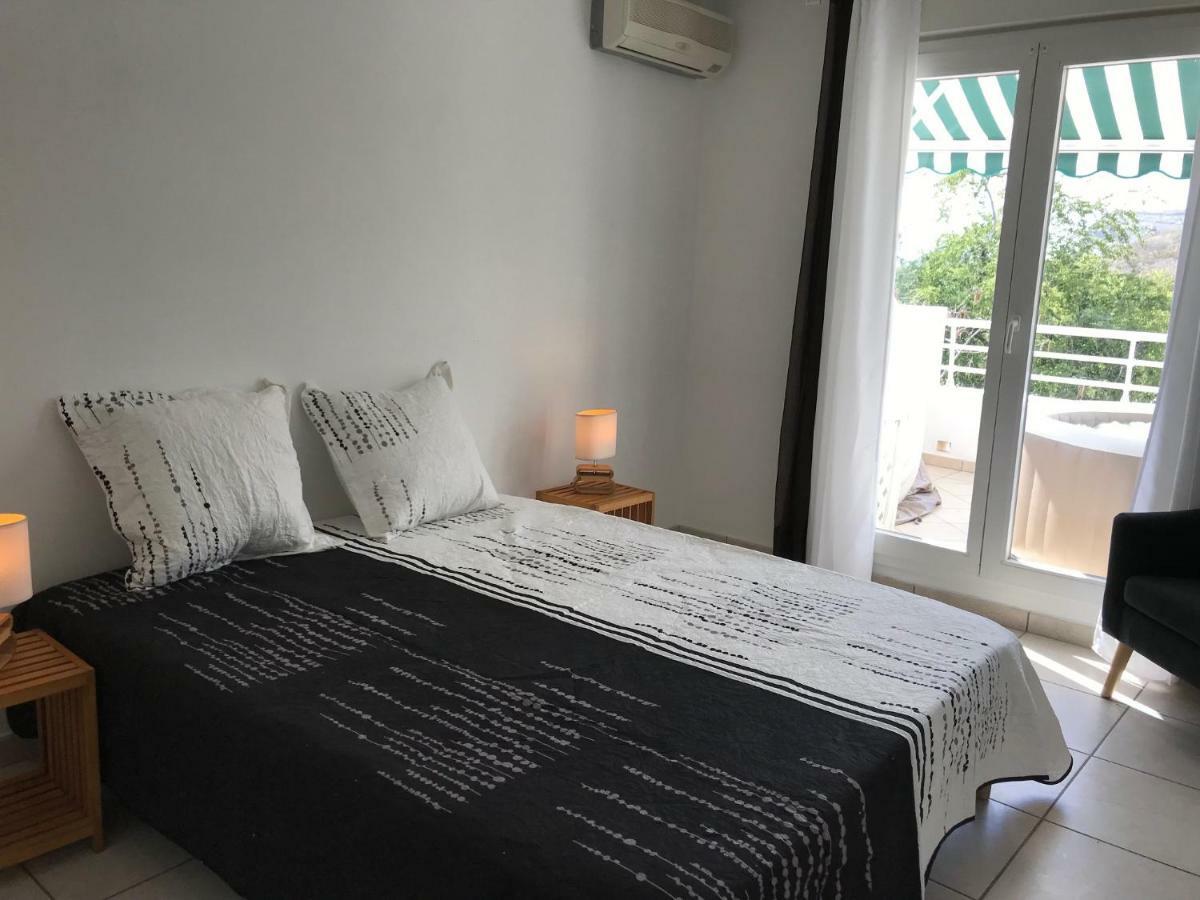Meuble Homard Avec Jacuzzi Et Vue Mer Сен-Жиль-ле-Бэн Экстерьер фото